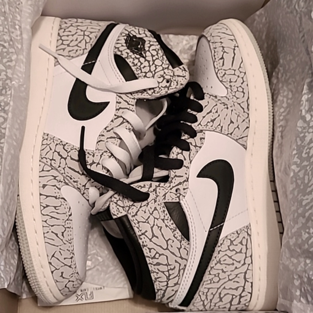 Air Jordans  Retro Grey&Black Marble 4.5 Y